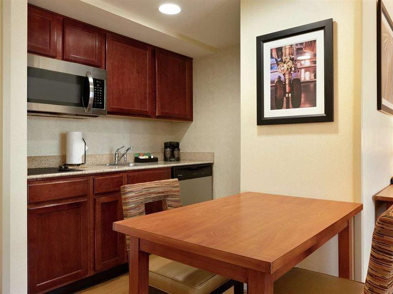 Homewood Suites By Hilton Dulles-North Loudoun 애시번 외부 사진