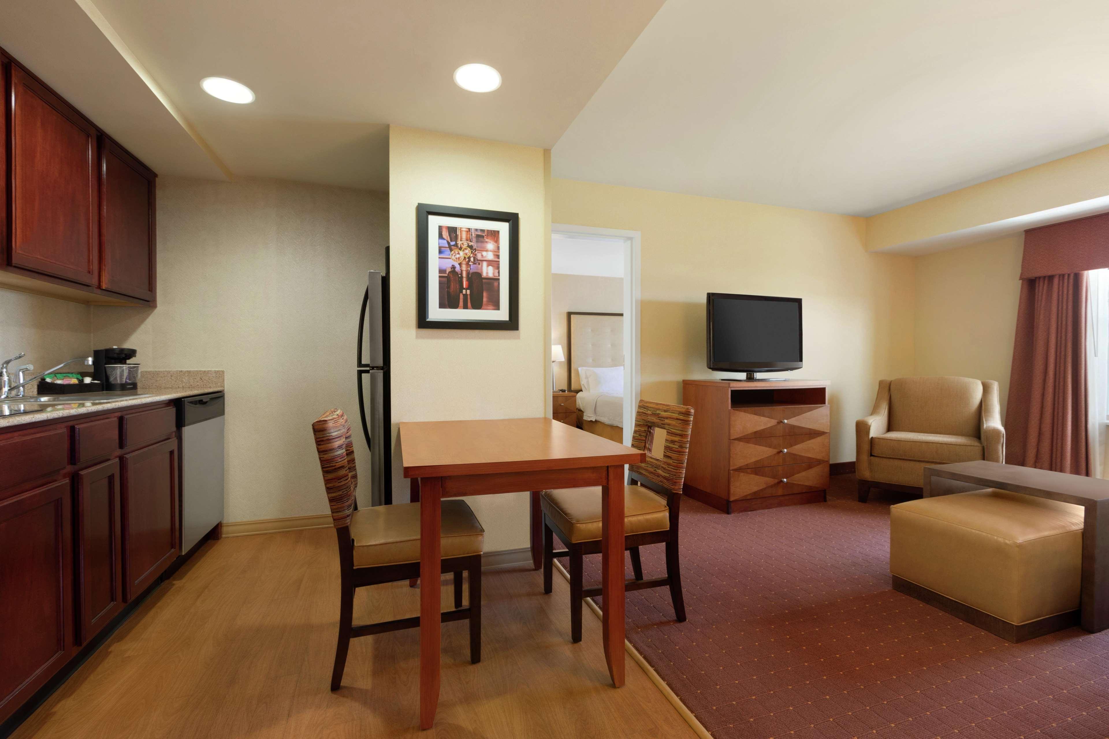 Homewood Suites By Hilton Dulles-North Loudoun 애시번 외부 사진