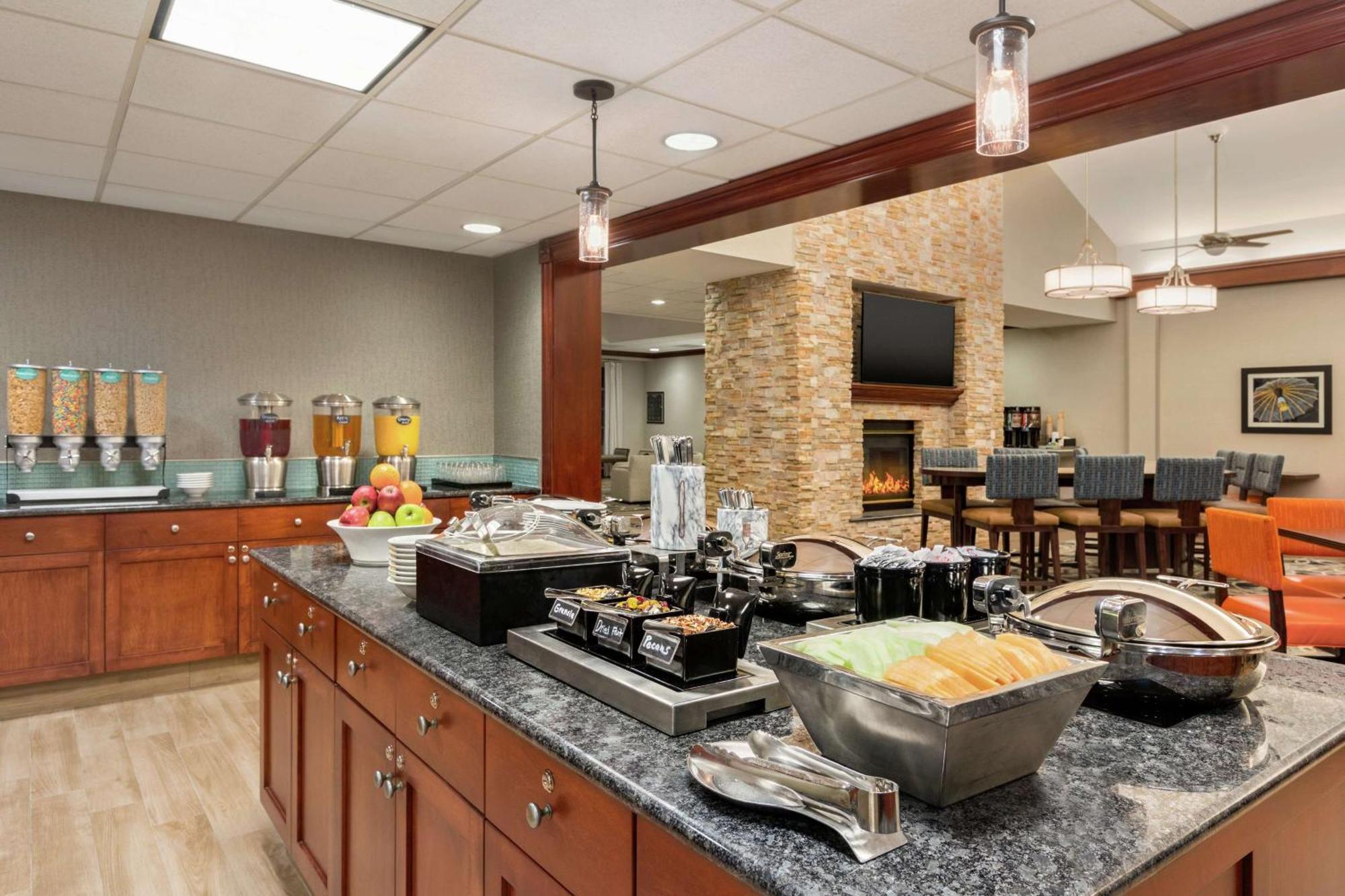 Homewood Suites By Hilton Dulles-North Loudoun 애시번 외부 사진